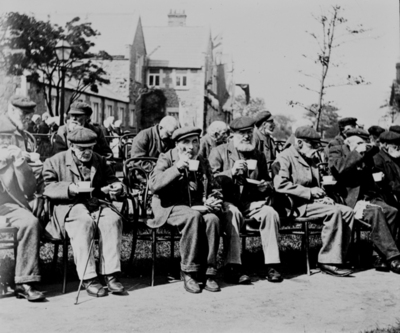 Elderly inmates of the Belfast Union workhouse