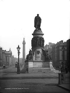 Statue of Daniel O'Connell on Sackville Street