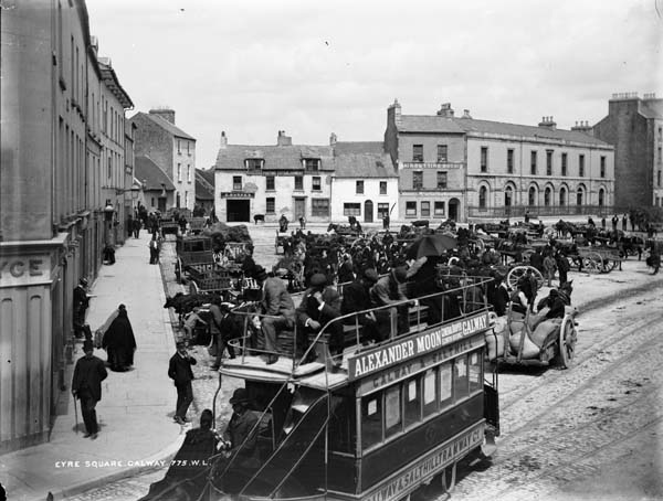 lroy00775_Horsedrawn_Tram_EyreSquare.jpg